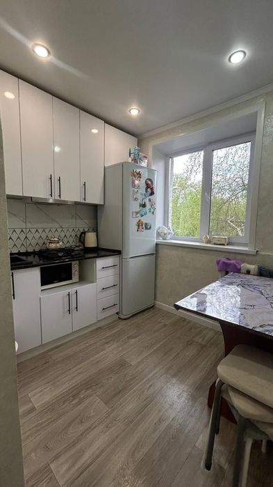 Продам 3 ком КВ в районе Вокзала