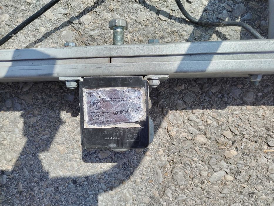 Багажник за велосипеди за теглич за 4 броя колелета