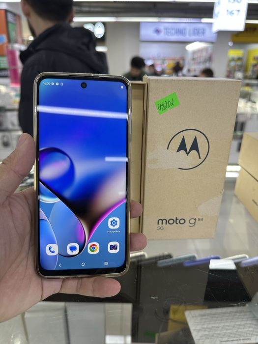 Moto G54 5G.  256gb