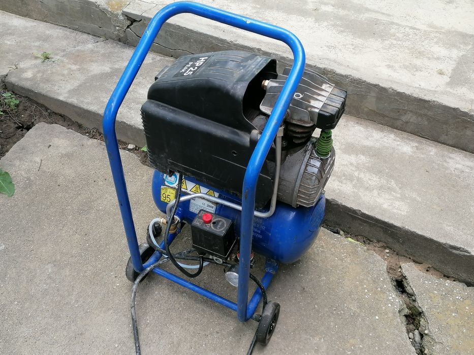 Compresor Fiac 1850 W 2.5 cai putere