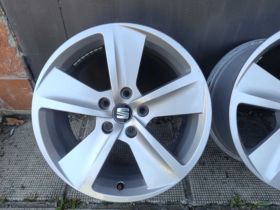 ОРИГИНАЛНИ джанти 17 ' цола 5x112 57,1  Seat / СЕАТ VW AUDI Skoda 7,5J ET51