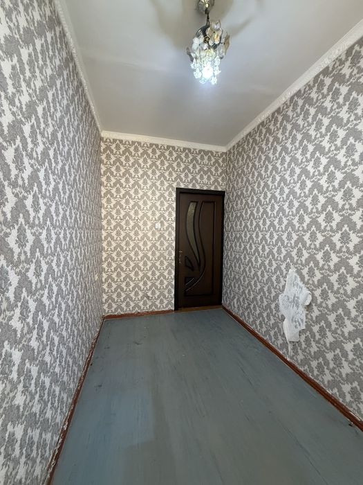 Срочно продаётся 4-х комн квартира в Сергели Строител, 4/6/9