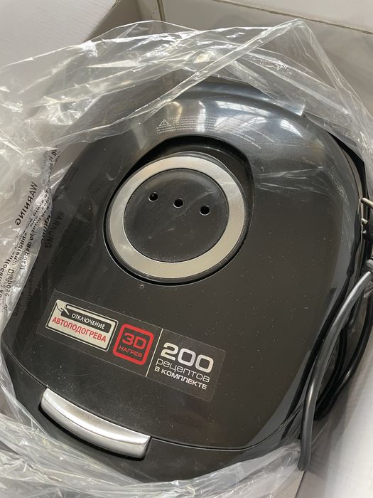 Мультиварка REDMOND RMC-M90