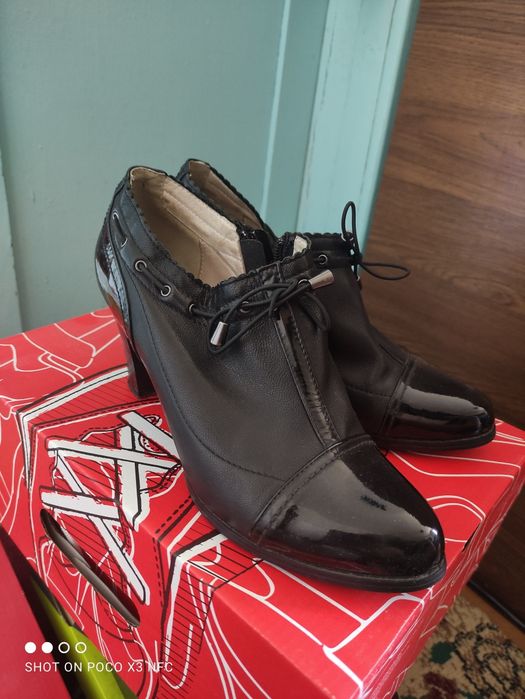 Туфли полуботинки