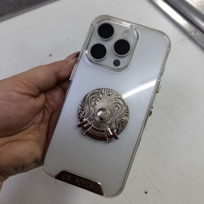 Продам  телефон в отличном состоянии  iphone 15pro