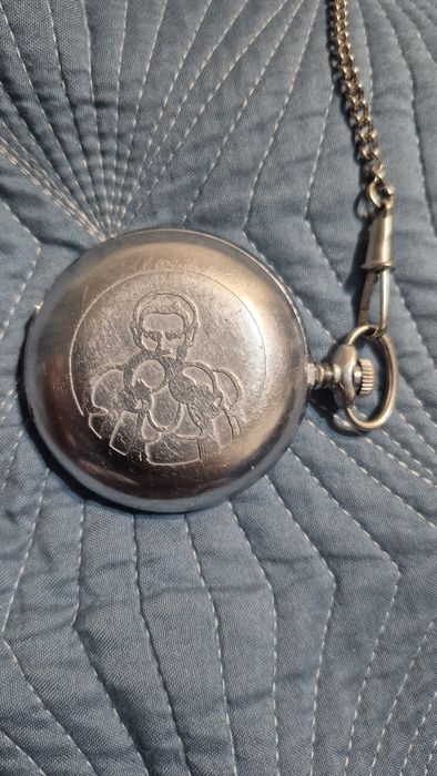 Продам часы карманные. Олимпиада 80. Отлично идут.