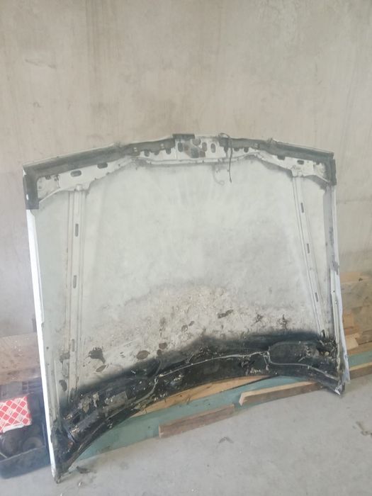 Капот мерседес 124