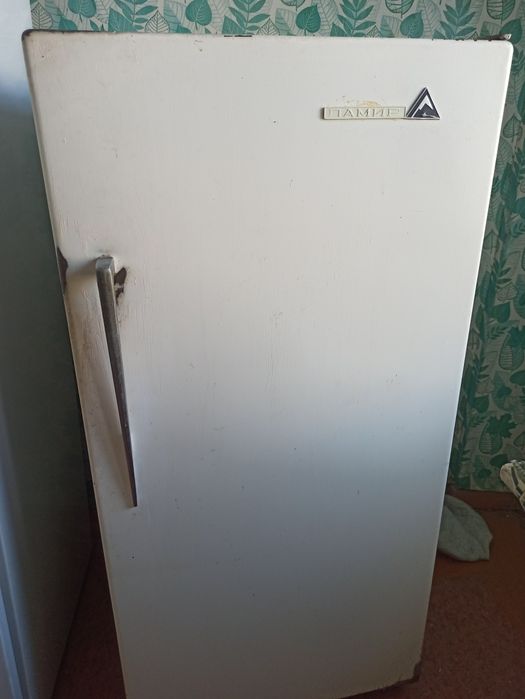 Продам холодильники