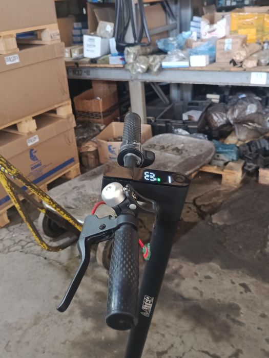 Продам самокат электрический