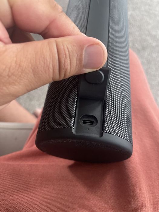 Boxa logitech Ultimate Ears ,Megaboom 4 impecabila !
