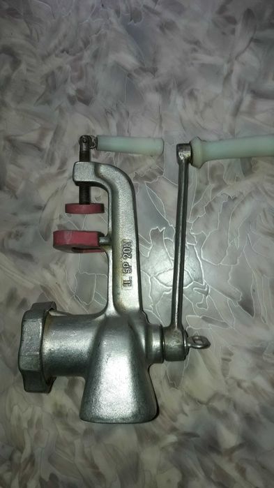 мясорубки советские 4 штуки