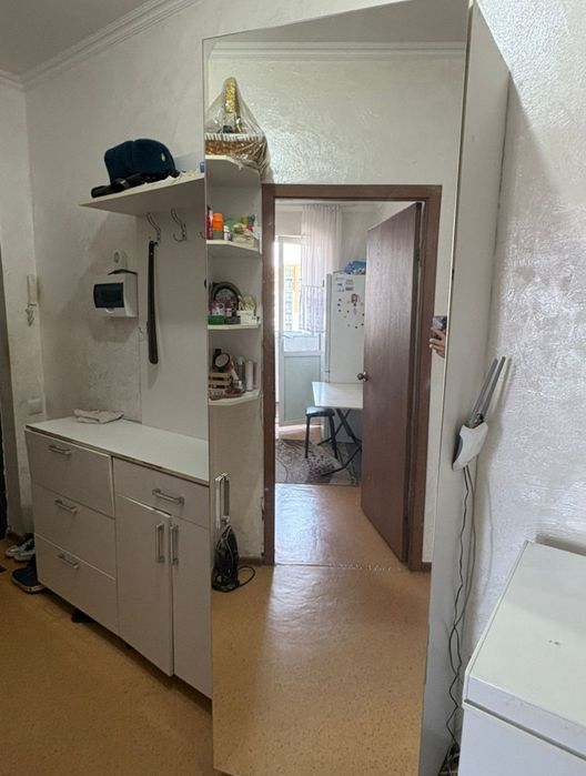 Прихожая шкаф белый