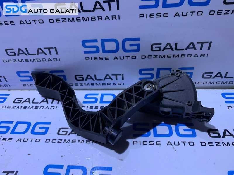 Pedala Acceleratie VW Passat B5.5 2001 - 2005 Cod 8D1723523F