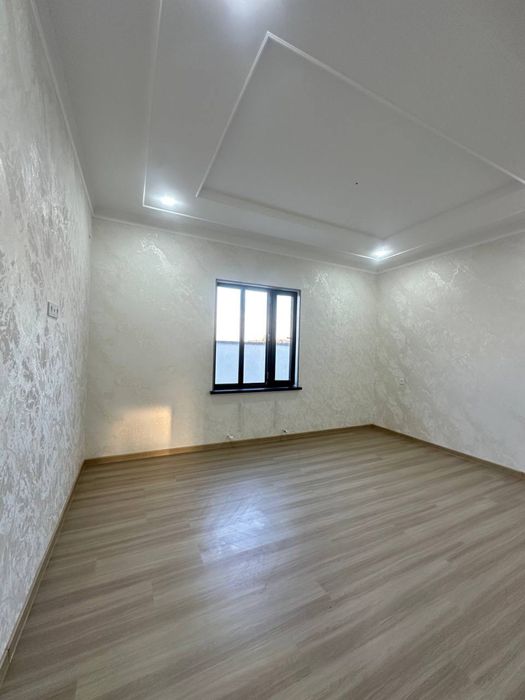 Uy sotiladi 1.1 sotix 5 xona Sergeli Xonabod