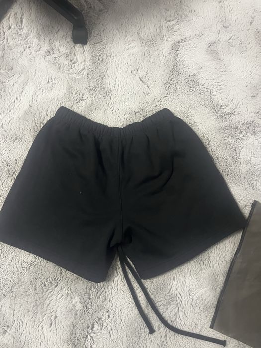 pantaloni scurti essentials