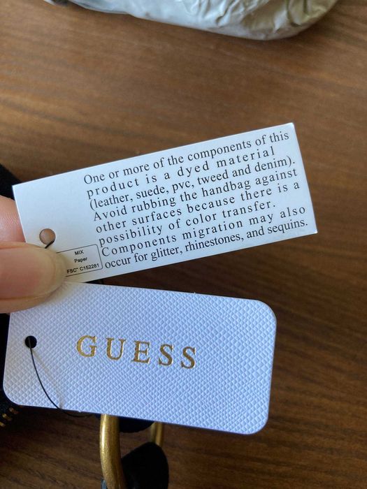 Сумка Guess Amita Hobo