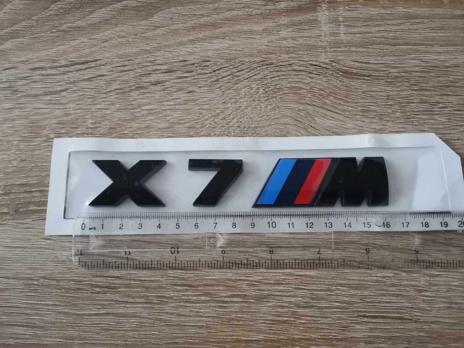 БМВ Bmw X7 M черна емблема лого