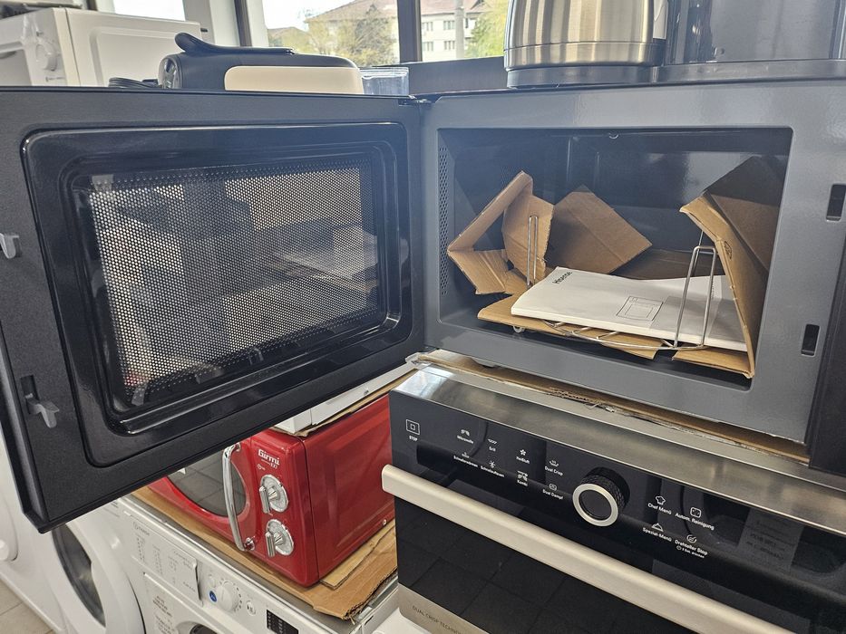 Cuptor microunde Hisense H23MOBS5HG Black Grill +Factura +12luni Garantie