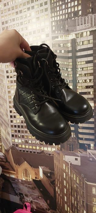 Детские  ботинки