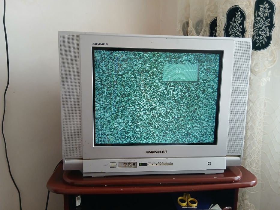 Telvizor ham podstavka