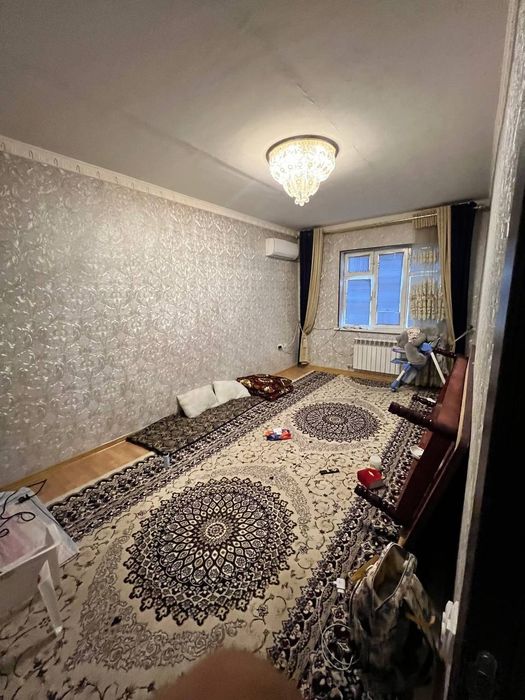 Qarshi shahrida sharoitlari zo'r 2 xonali uy sotiladi