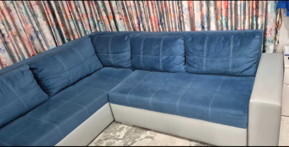 Vând colțar extensibil