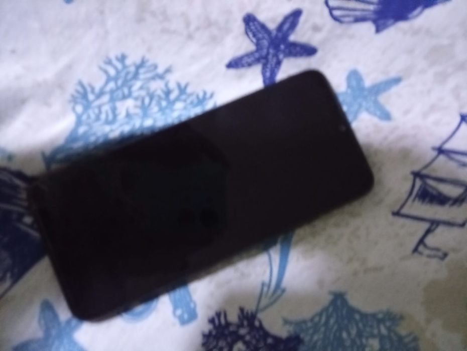 Прадам б у телефон