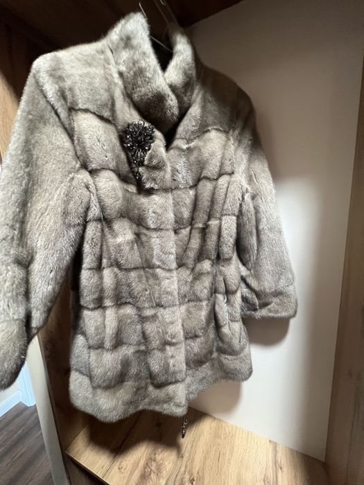 Продам шубу как новая