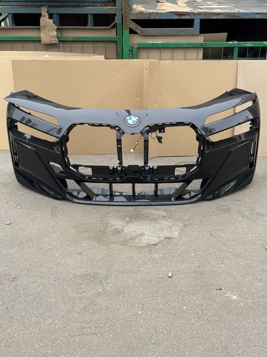 Bara fata Bmw Seria 7 G70 M-pachet completa