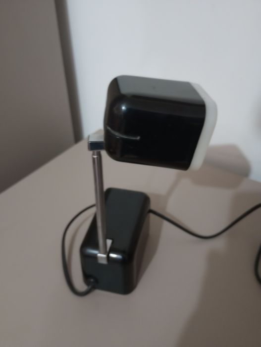 Lampă veche de birou