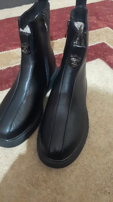 Сапоги зимние, и салфетки