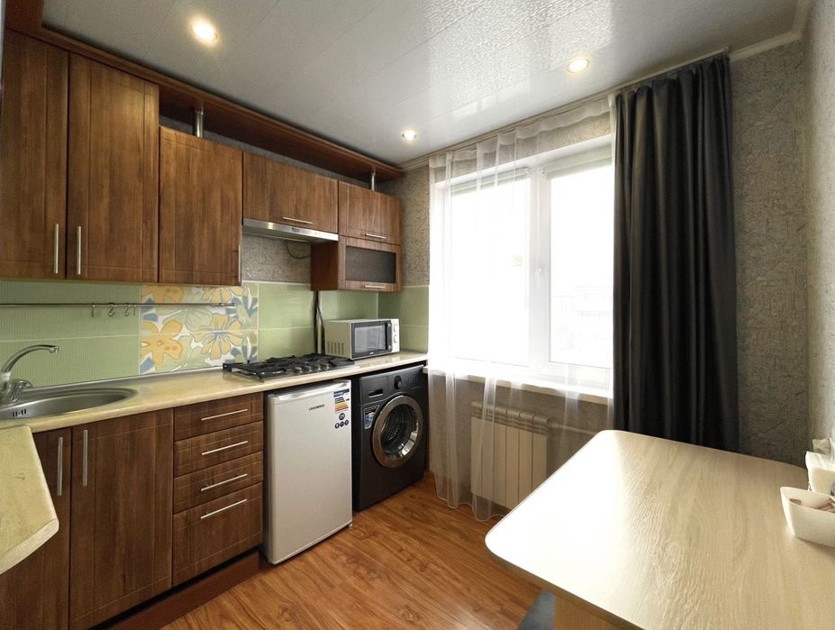 Додо пицца, ЦУМ, ДОСТЫК МОЛЛ