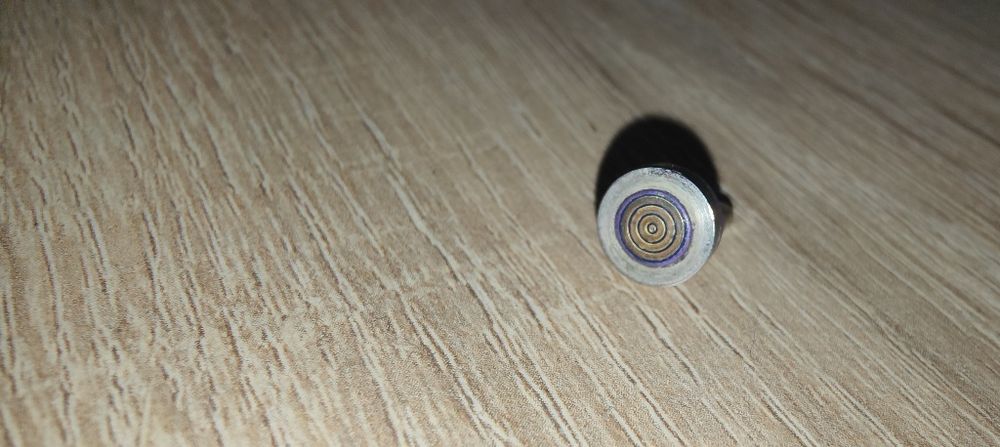 Adaptor magnetic USB Tip-C (mai exact mufa / pinul detașabil care rămâne în telefon sau laptop).