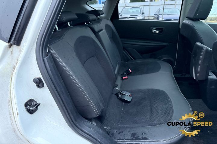 Aripa fata stanga culoare Super White 326 Nissan Qashqai 1 J10 [facel