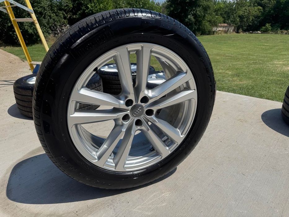 Джанти и гуми за ауди Q7