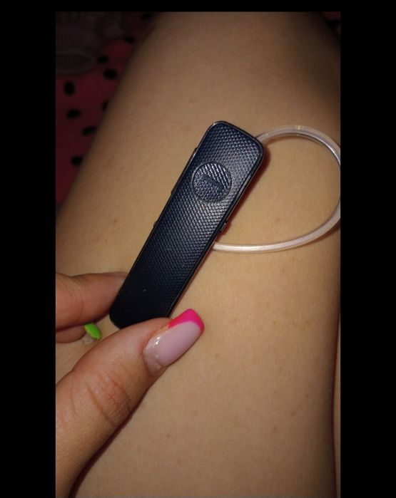 Casca de ureche prin Bluetooth