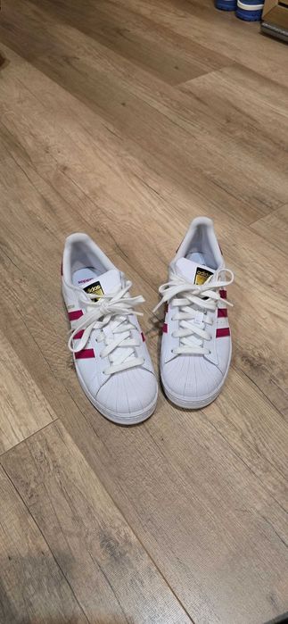 Adidas superstar 38.5-дамски кецове