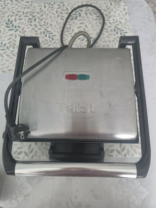 Продам электрогриль Tefal