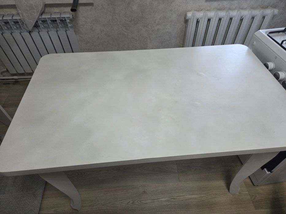 Стол кухонный продам