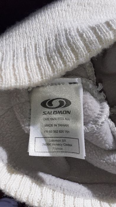 Caciula Salomon originala contine lana nepurtata