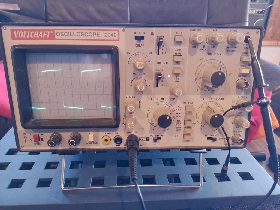 Osciloscop Voltcraft 2040