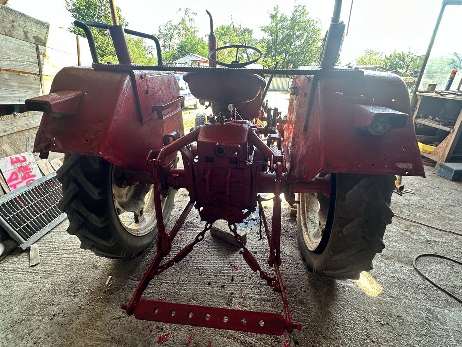 Vând tractor 45 CP