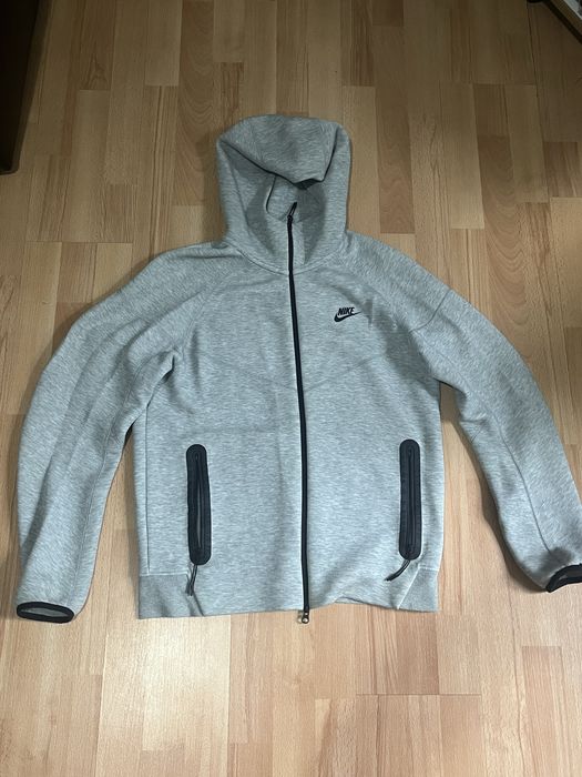 Hanorac Nike Tech