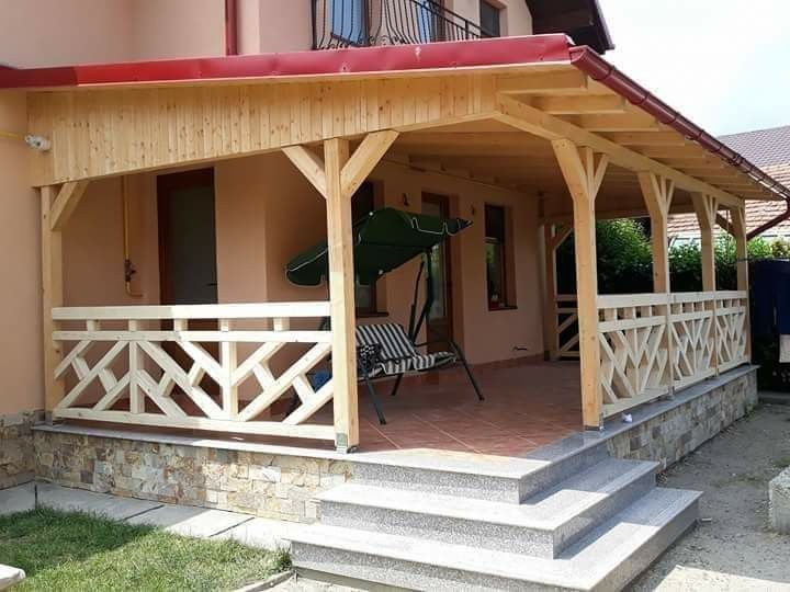 Anexe de depozitare magazii foișoare