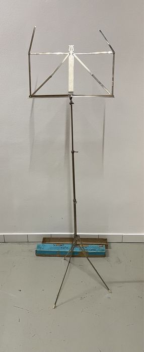 Suport note muzicale , partituri, coop timis ,de colectie