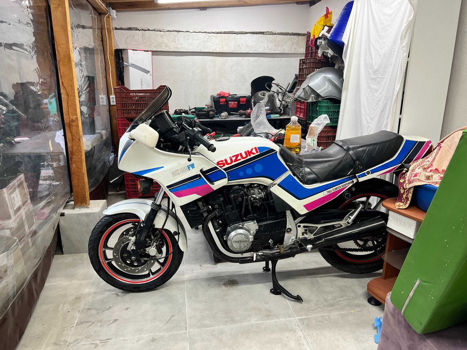 Мотоциклет  SUZUKI GSX 44O FW  Произведен в Япония