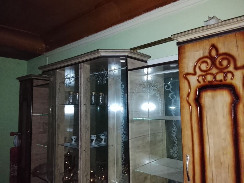 Xolati yangi.  koʻp ishlatilmagan xali xammasini bitta