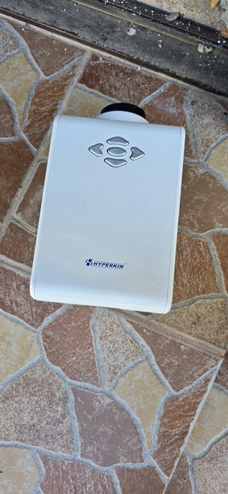 Videoproiector si ecran