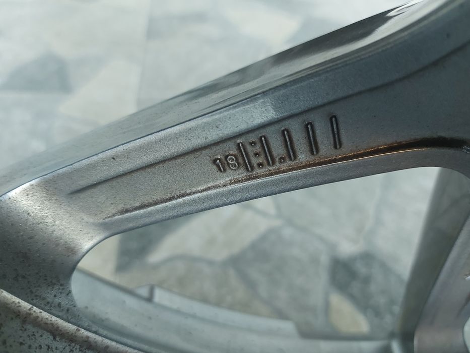 19цола Мерцедес AMG оригинални ет38