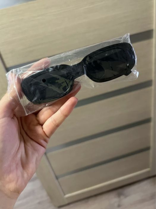 Солнцезащитные очки / район евразия